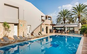 Elotis Suites
